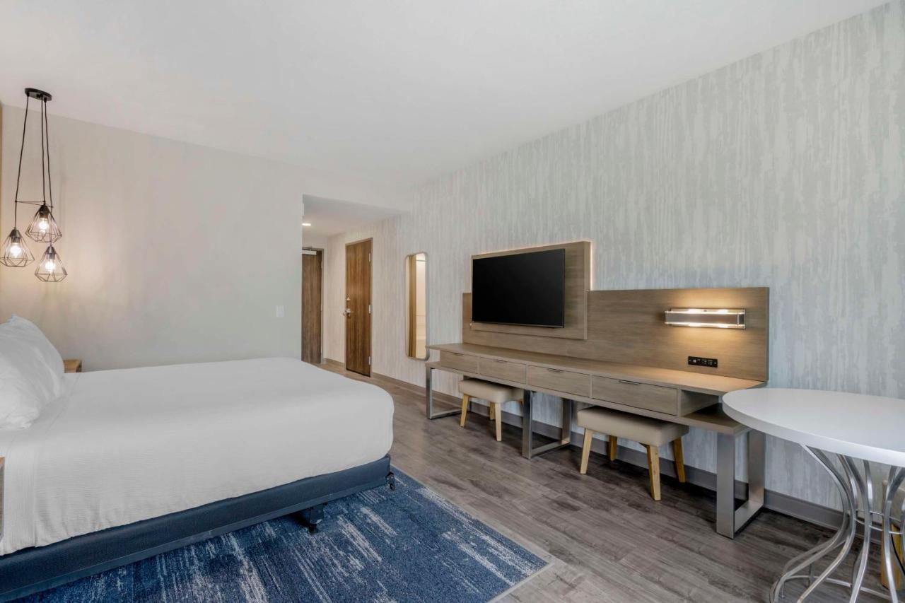 Best Western Plus Winter Haven Inn & Suites Bagian luar foto
