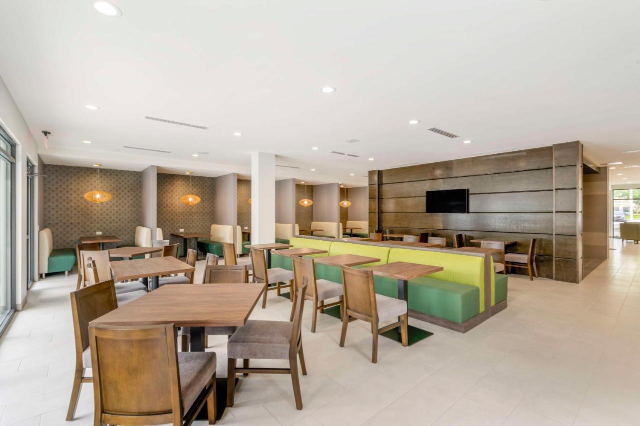 Best Western Plus Winter Haven Inn & Suites Bagian luar foto